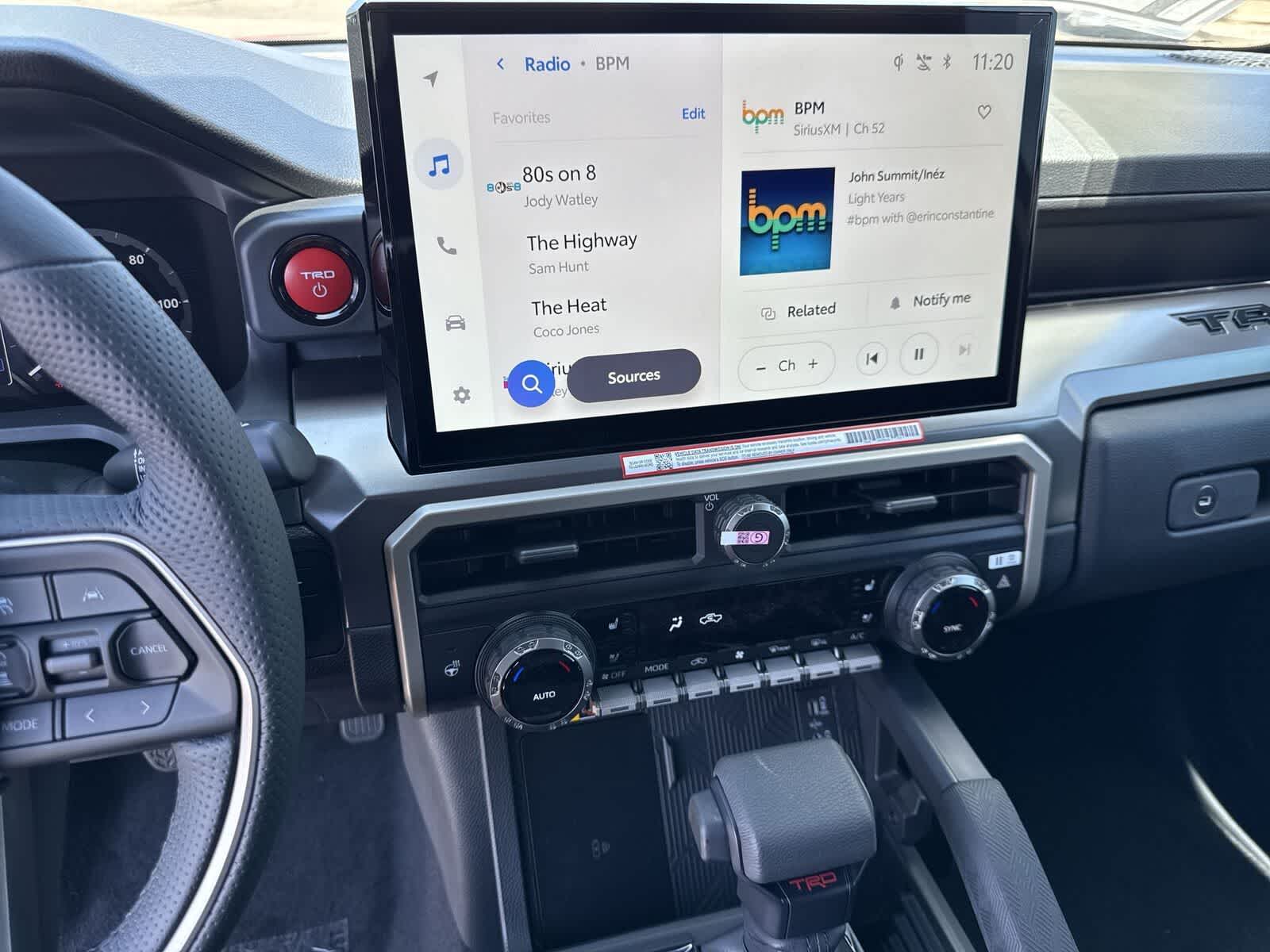 Toyota Tacoma TRD Off Road Hybrid 2025