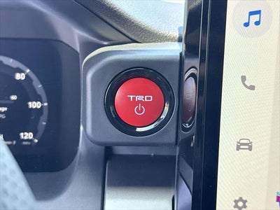 Toyota Tacoma TRD Off Road Hybrid 2025