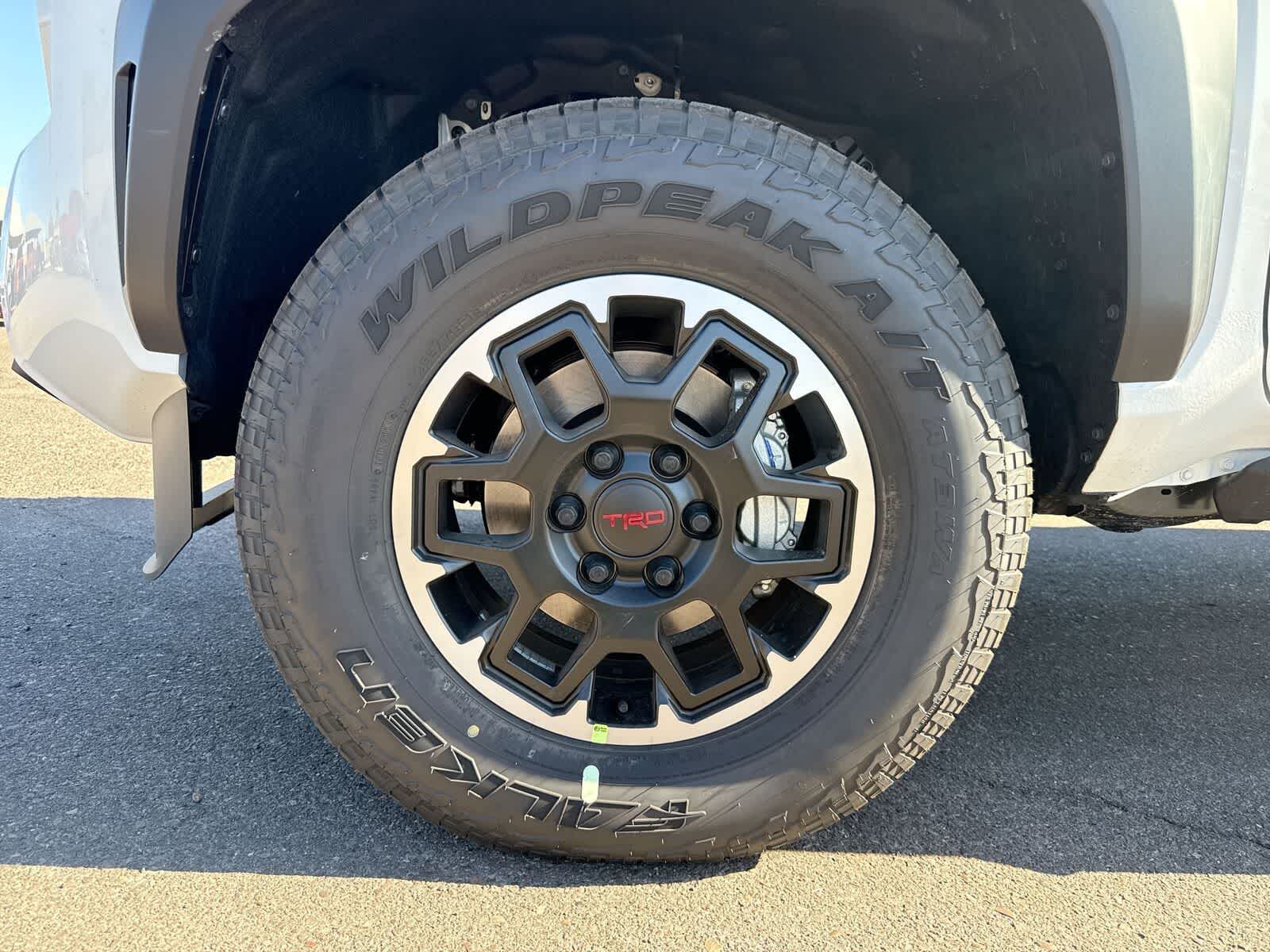 Toyota Tacoma TRD Off Road Hybrid 2025