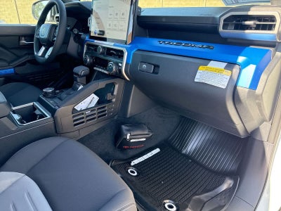 Toyota Tacoma TRD Off Road Hybrid 2025