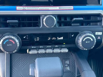 Toyota Tacoma TRD Off Road Hybrid 2025