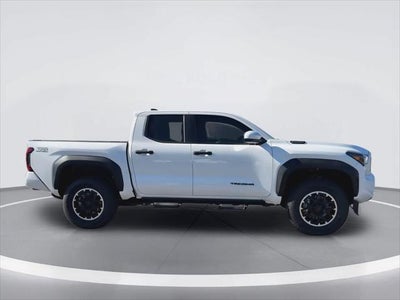 Toyota Tacoma TRD Off Road Hybrid 2025