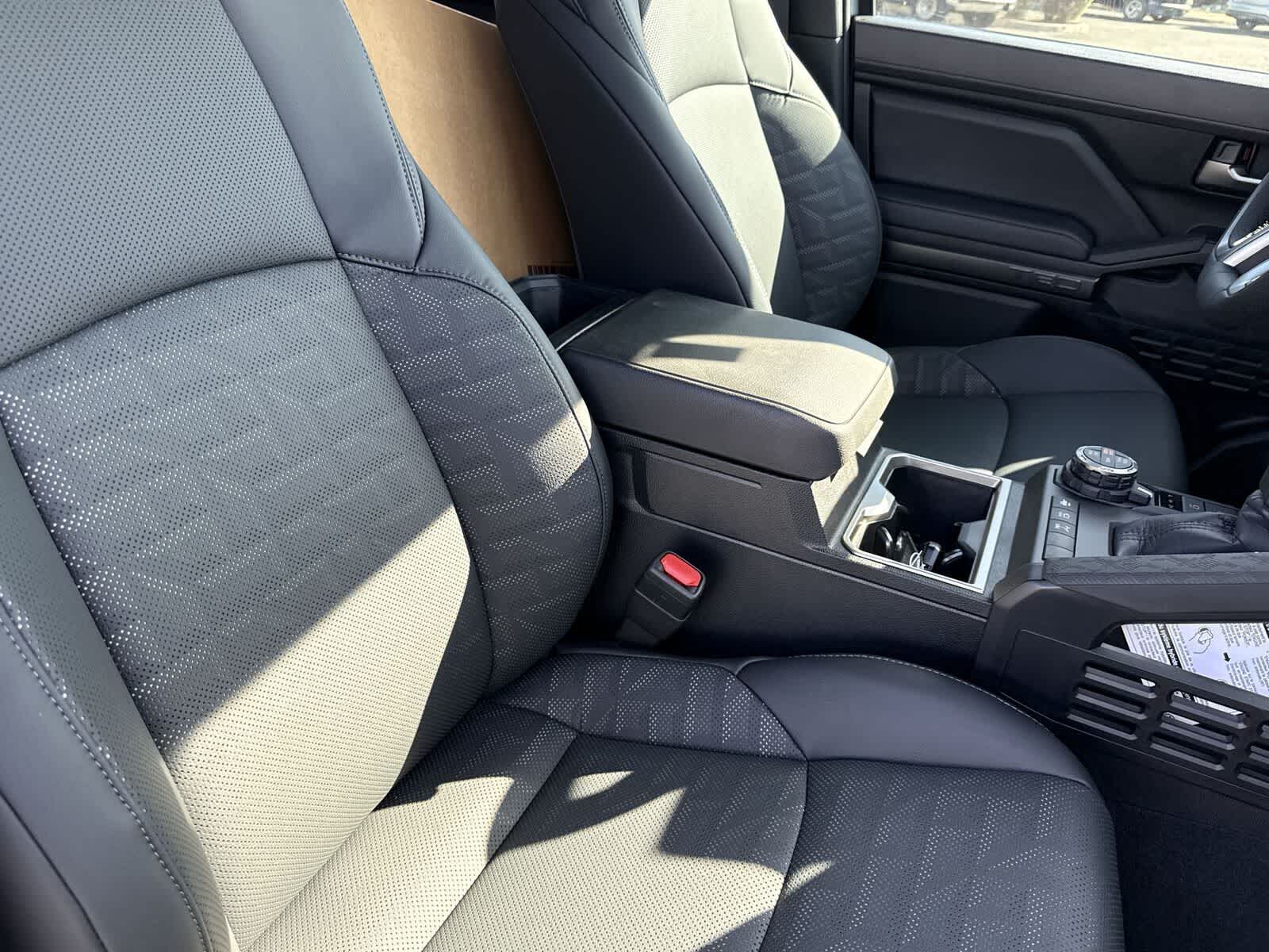 Toyota Tacoma TRD Off Road Hybrid 2025