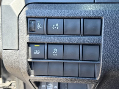 Toyota Tacoma SR 2025