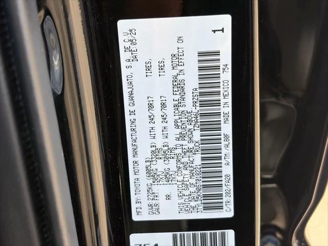 Toyota Tacoma SR 2025