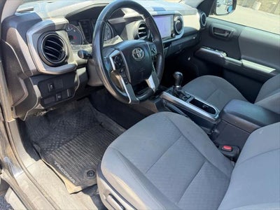 Toyota Tacoma SR5 2021