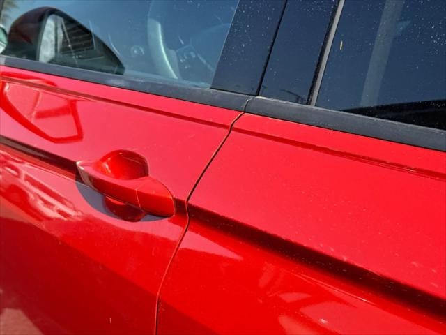 Volkswagen Tiguan S 2018