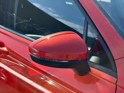 Volkswagen Tiguan S 2018