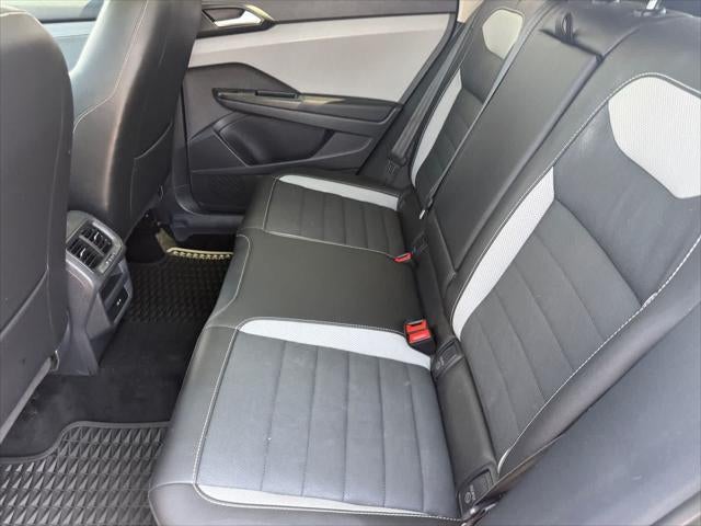 Volkswagen Taos SEL 2022