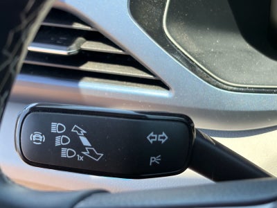 Volkswagen Taos SE 2023