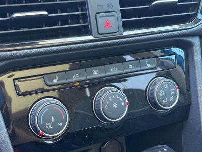 Volkswagen Taos SE 2023