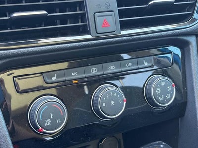 Volkswagen Taos SE 2023