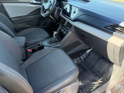 Volkswagen Taos SE 2024