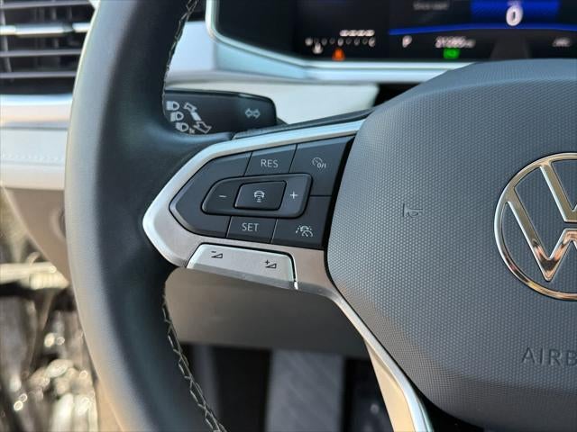 Volkswagen Taos SE 2025