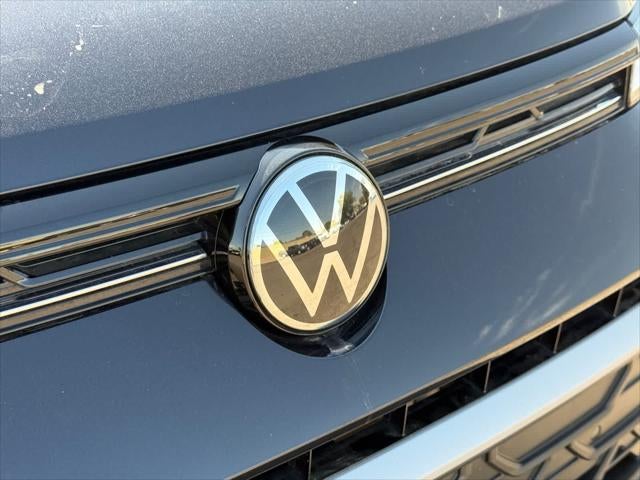 Volkswagen Taos SE 2025