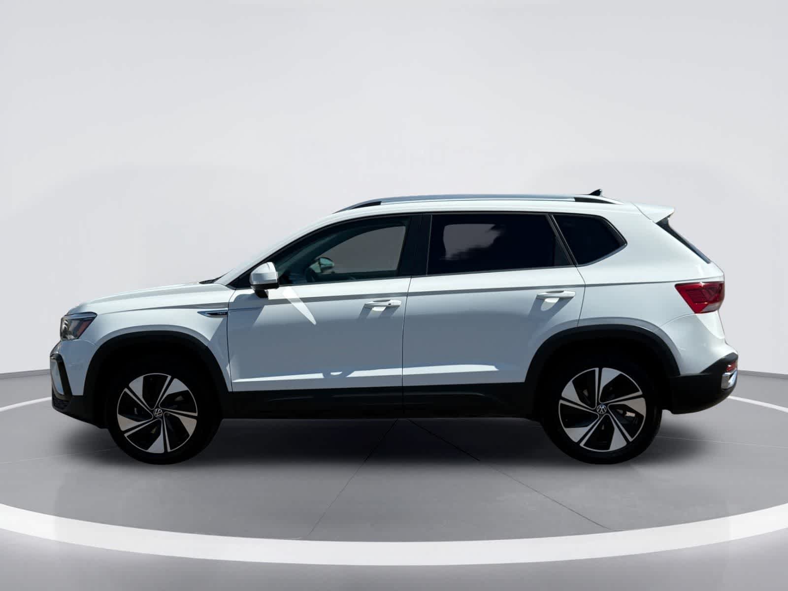 Volkswagen Taos SE 2024