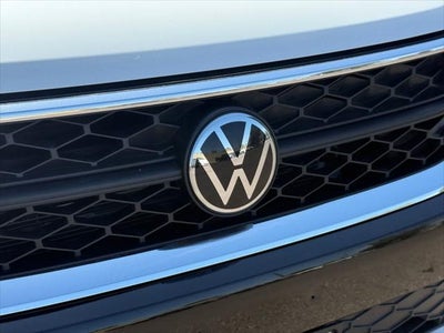 Volkswagen Taos SE 2024
