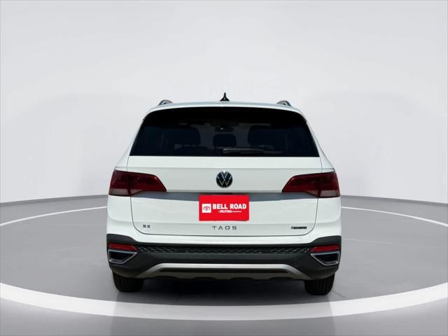 Volkswagen Taos SE 2024