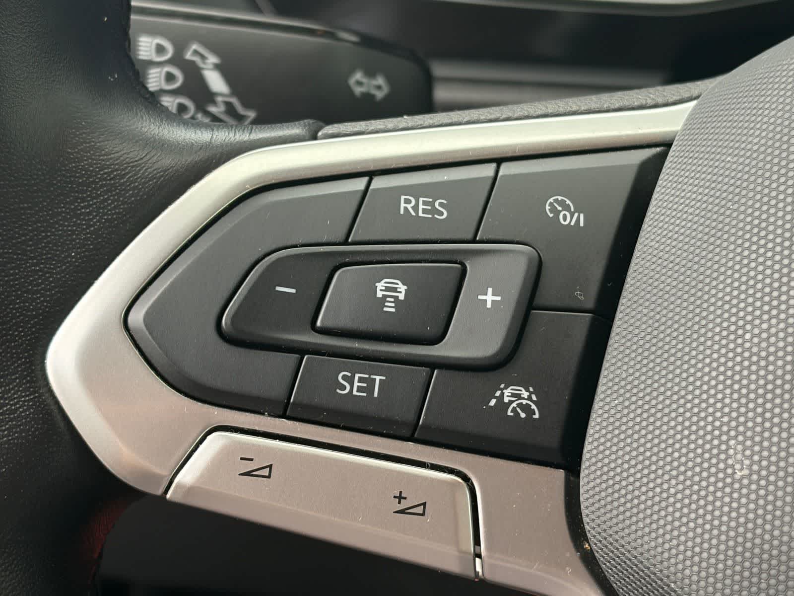 Volkswagen Jetta S 2024