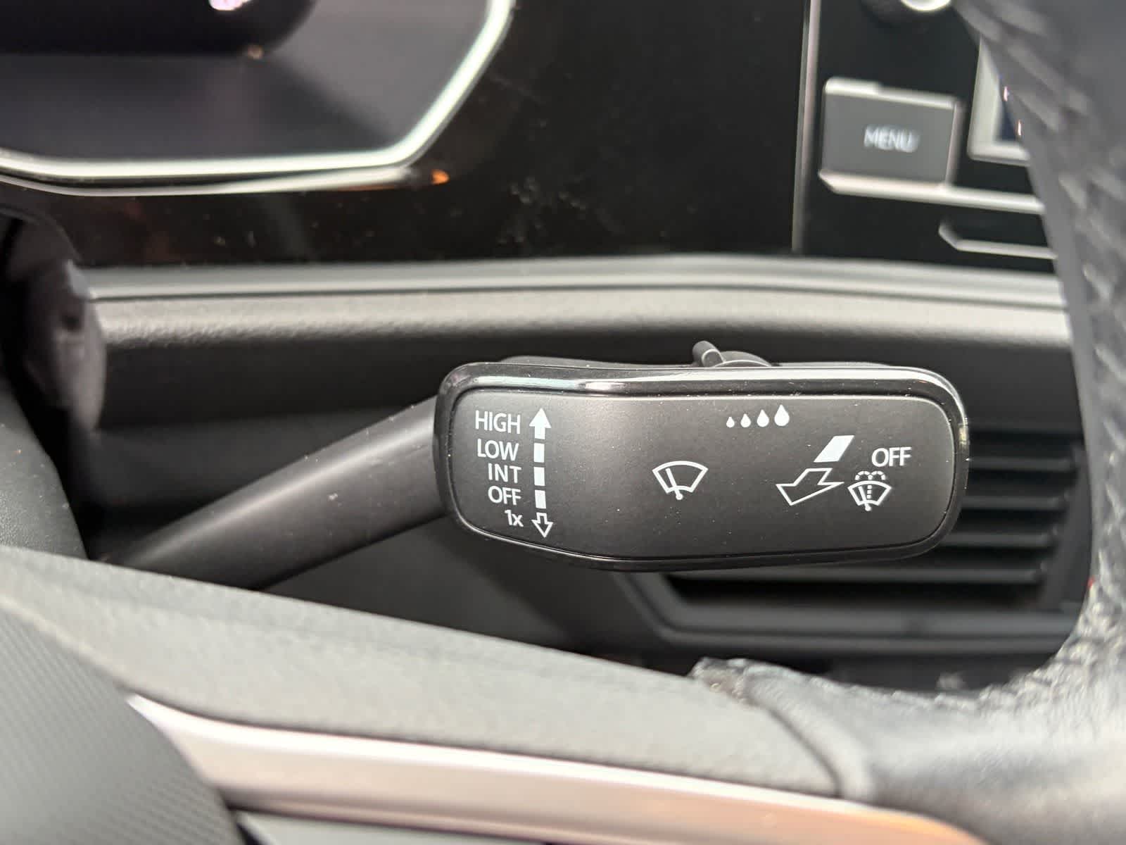Volkswagen Jetta S 2024
