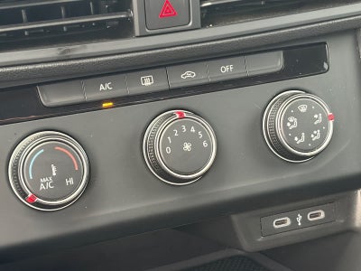 Volkswagen Jetta S 2024