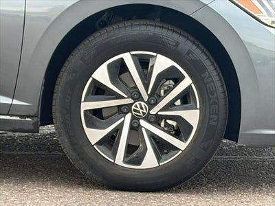 Volkswagen Jetta S 2024