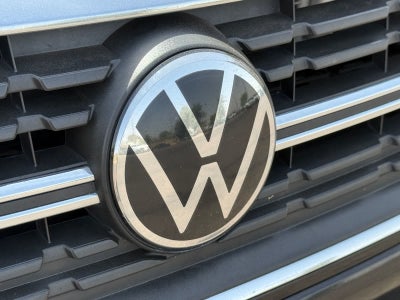 Volkswagen Jetta SE 2024