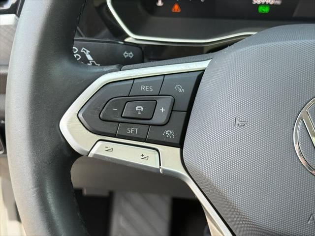 Volkswagen Jetta SE 2024