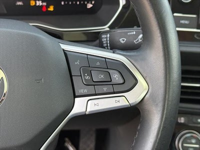 Volkswagen Jetta SE 2024