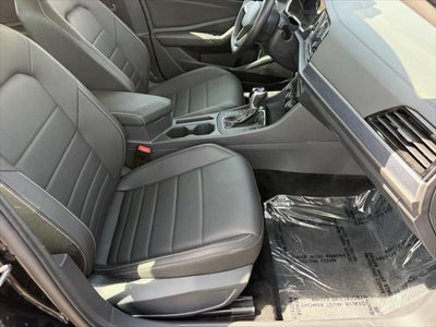 Volkswagen Jetta SE 2024