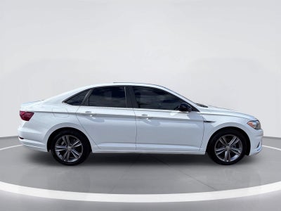 Volkswagen Jetta R-Line 2021
