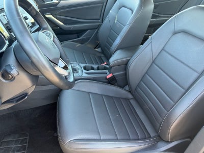 Volkswagen Jetta SE 2024