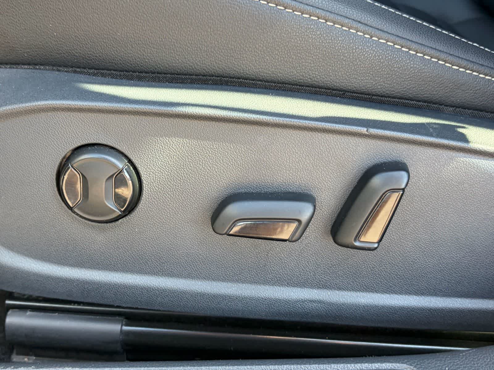 Volkswagen Jetta SE 2024