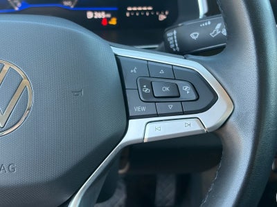 Volkswagen Jetta SE 2024