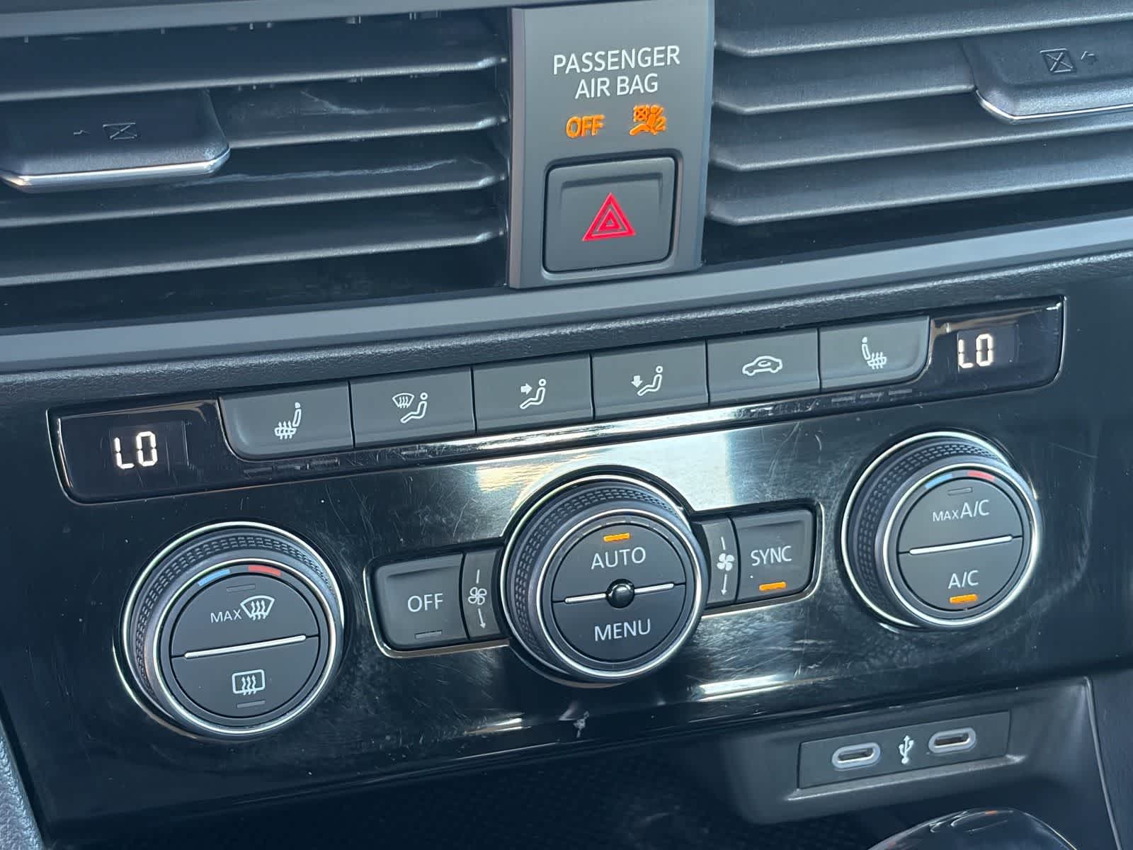 Volkswagen Jetta SE 2024