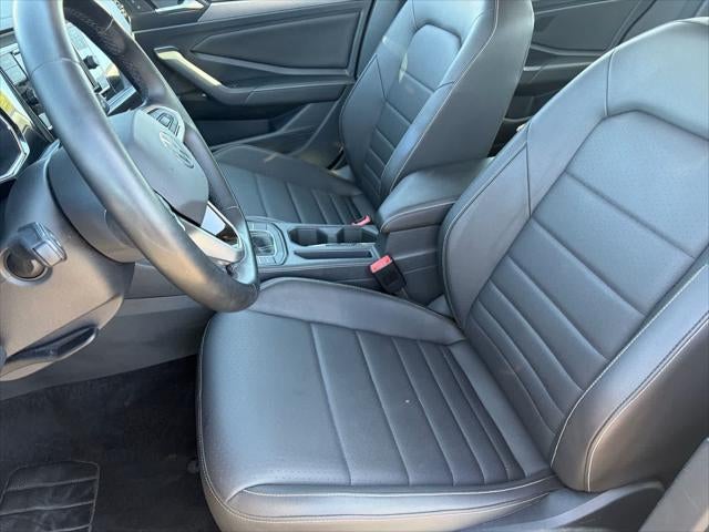 Volkswagen Jetta SE 2024