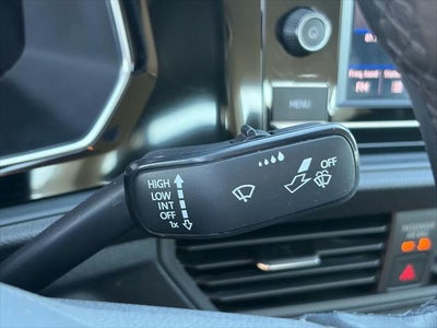 Volkswagen Jetta SE 2024