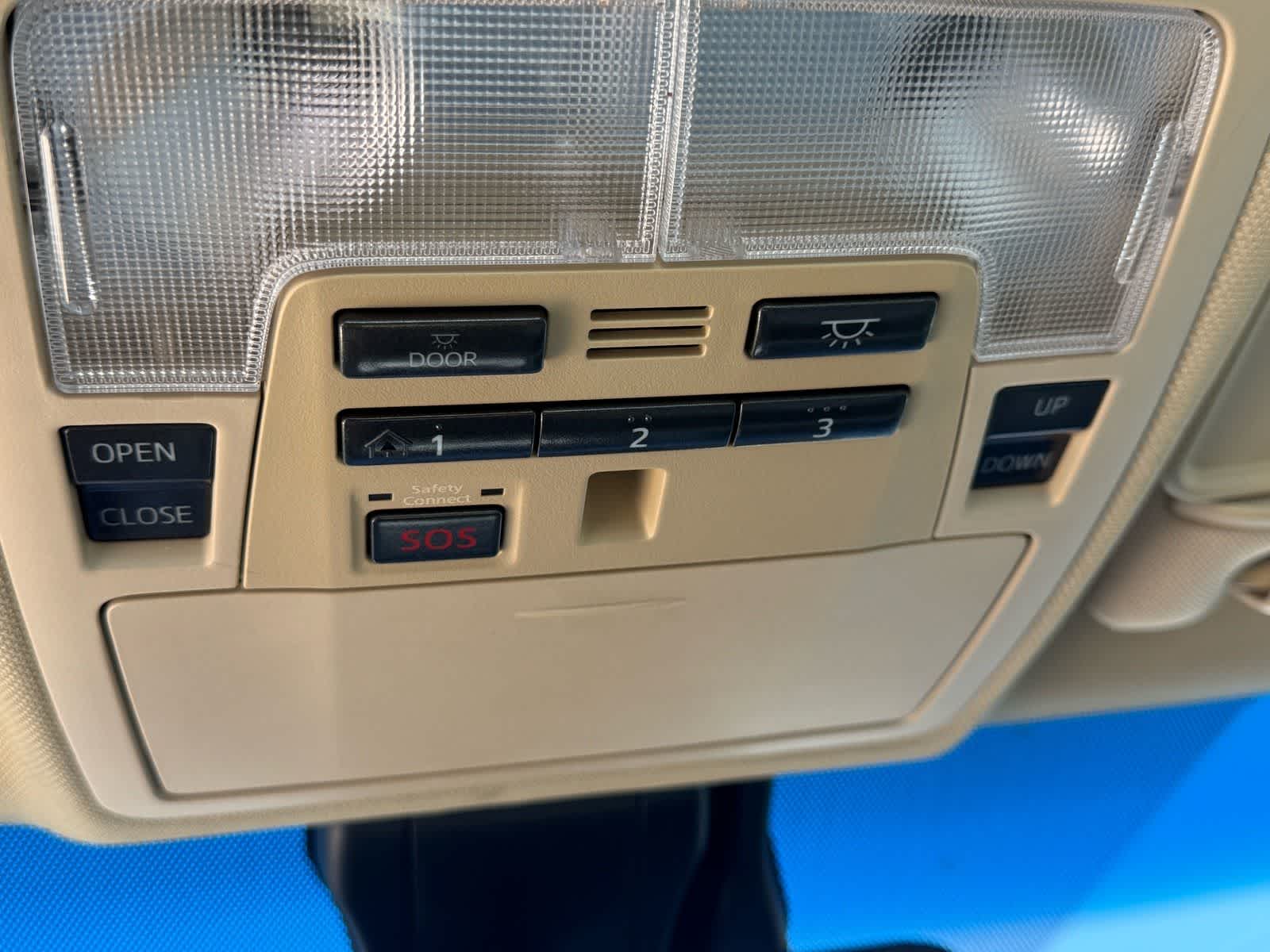 2016 Toyota Camry Hybrid XLE
