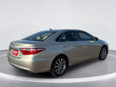 2016 Toyota Camry Hybrid XLE