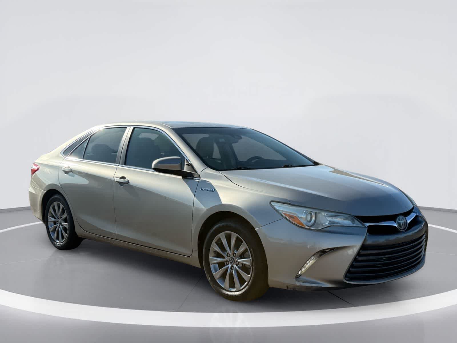 2016 Toyota Camry Hybrid XLE