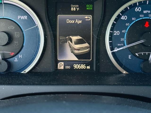 2016 Toyota Camry Hybrid XLE