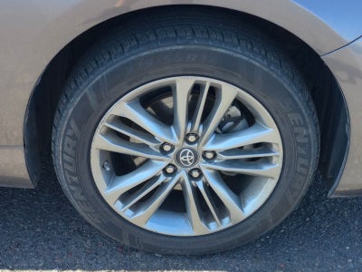 2017 Toyota Camry SE