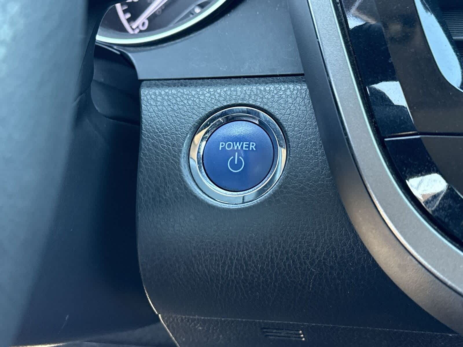 Toyota Camry Hybrid LE 2024