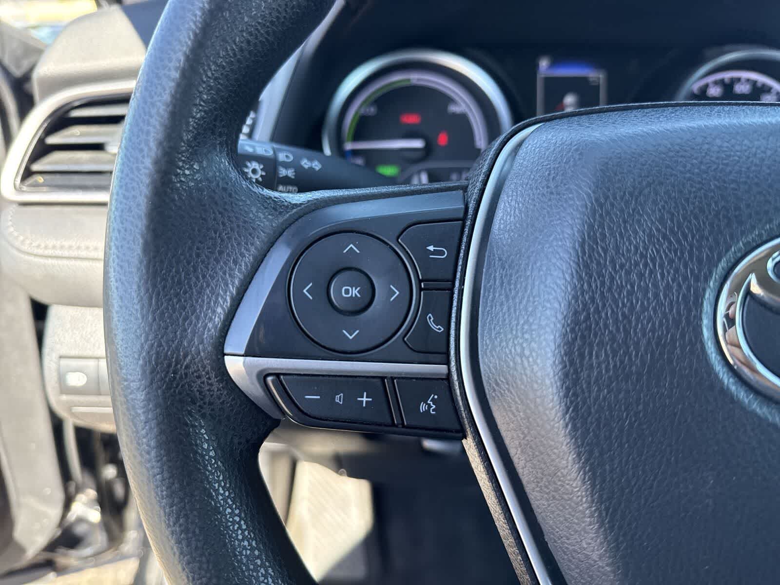 Toyota Camry Hybrid LE 2024