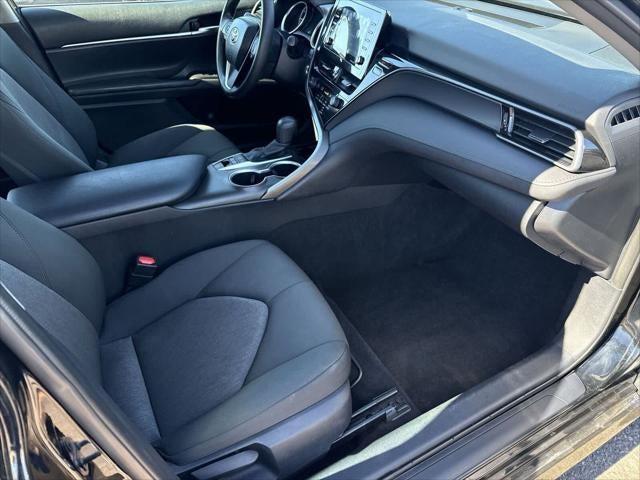 Toyota Camry Hybrid LE 2024