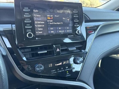 Toyota Camry Hybrid LE 2024