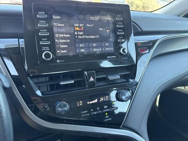 Toyota Camry Hybrid LE 2024