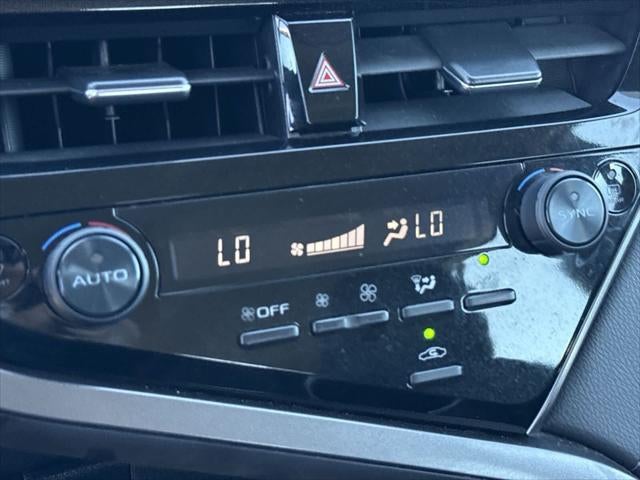 Toyota Camry Hybrid LE 2024