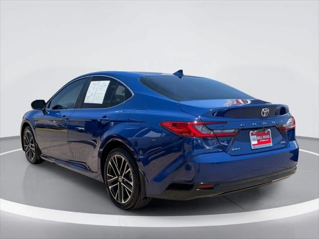 Toyota Camry XLE 2025