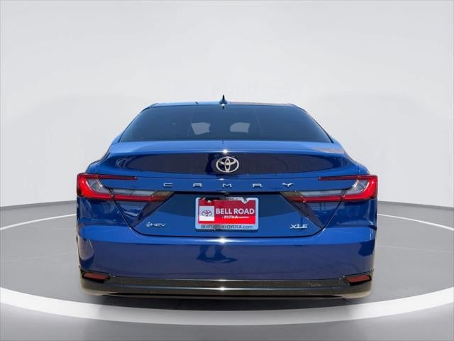 Toyota Camry XLE 2025